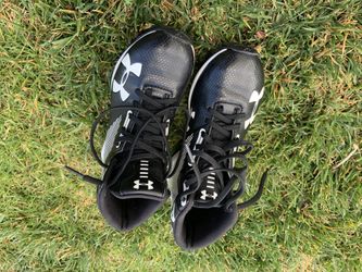Under Armor football cleats
