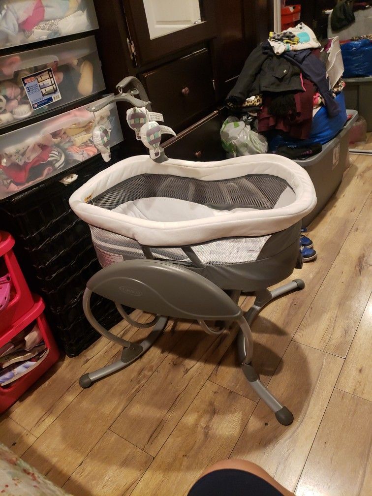 Graco Bassinet