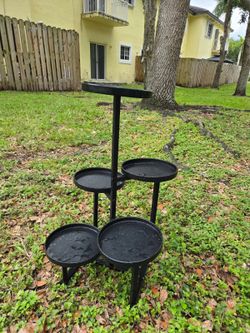 Plant stand