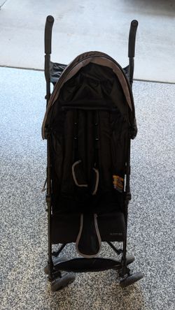 Collapsible stroller