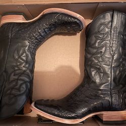 Boots/botas for Sale in El TX - OfferUp