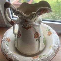 Pitcher And Bowl Decorative pieces 