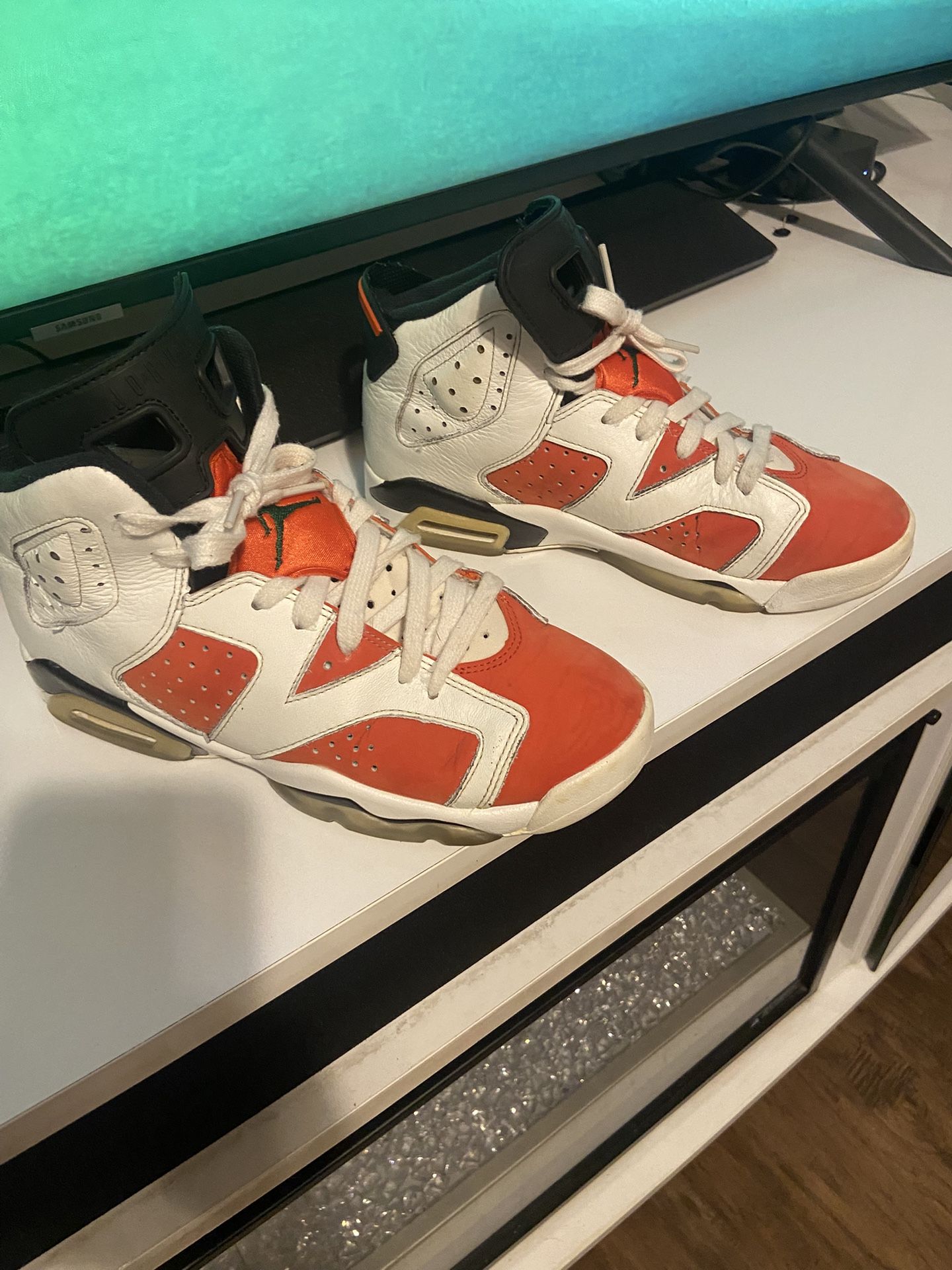 Jordan 6 Retro Gatorade Like Mike US  2017 White Orange Carmine Bred size 5y