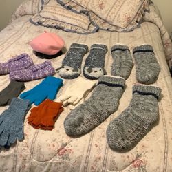 Gloves & Hats & Slipper Socks.   Chino, Ca