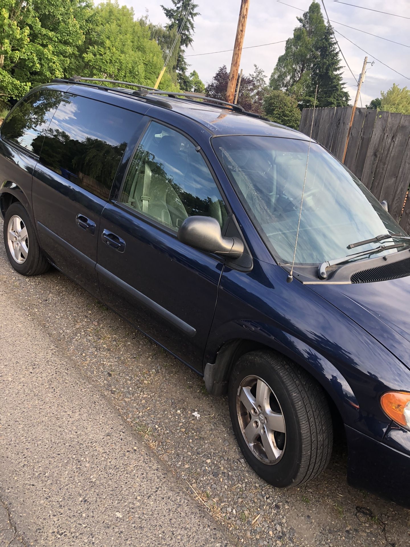 2005 Dodge Caravan
