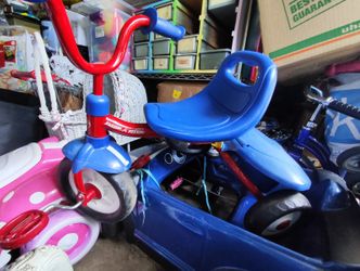 Radio Flyer Blue And Red Tricycle 