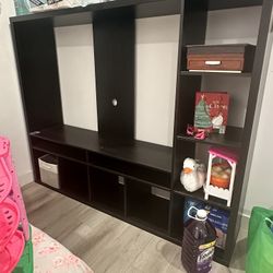 IKEA TV Stan 72Largo 58alto  Pick Up 