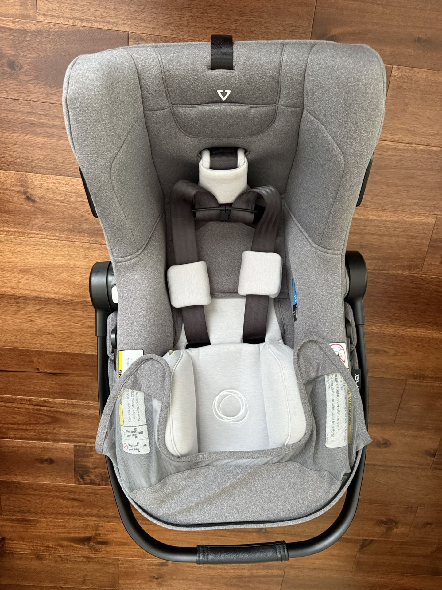 evenflo discovery Pivot Modular Travel System w/LiteMax Preemie and Infant Car Seat laptop accessories in mesh peek Bag Color:Clear / Black Astronaut Helmet icon illustration