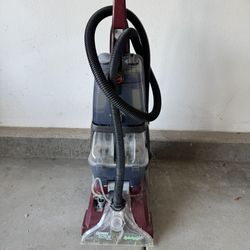 Hoover Power Scrub Deluxe Carpet Cleaner