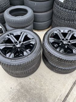 Silverado Black Rims 22s
