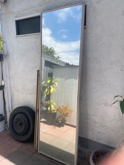 White/beige sliding door mirrors for standard closet