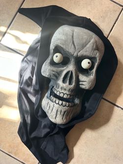 Costume