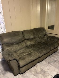 Sofá reclinable