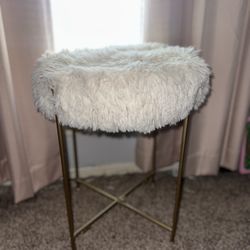 BRAND NEW Gold & Cream colored stool 