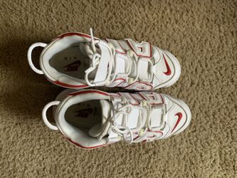 Nike Uptempo’s (White + Red ) 7.5/ 10