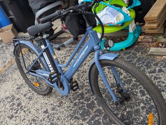 Women's Electric Bike Brand New In Box