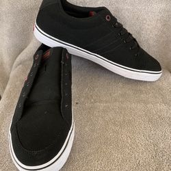 Men Levis Miles Tumbled WX 519303-41A Black Suede Synthetic LowTop Sneakers