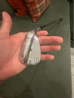 Titleist Golf Vokey SM6 52° F Grind Wedge