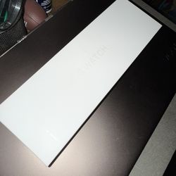 Apple IWatch Series 10 Unopened 