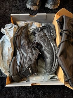 Balenciaga Runner Sneakers