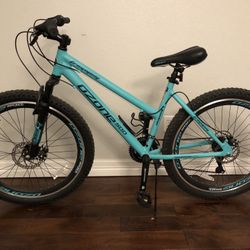 Ozone 500 Women s Bike 26 Wheels 21 Speed for Sale in Austin