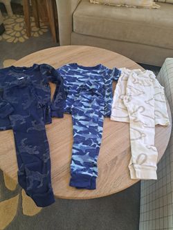 boys Pajamas Size 6