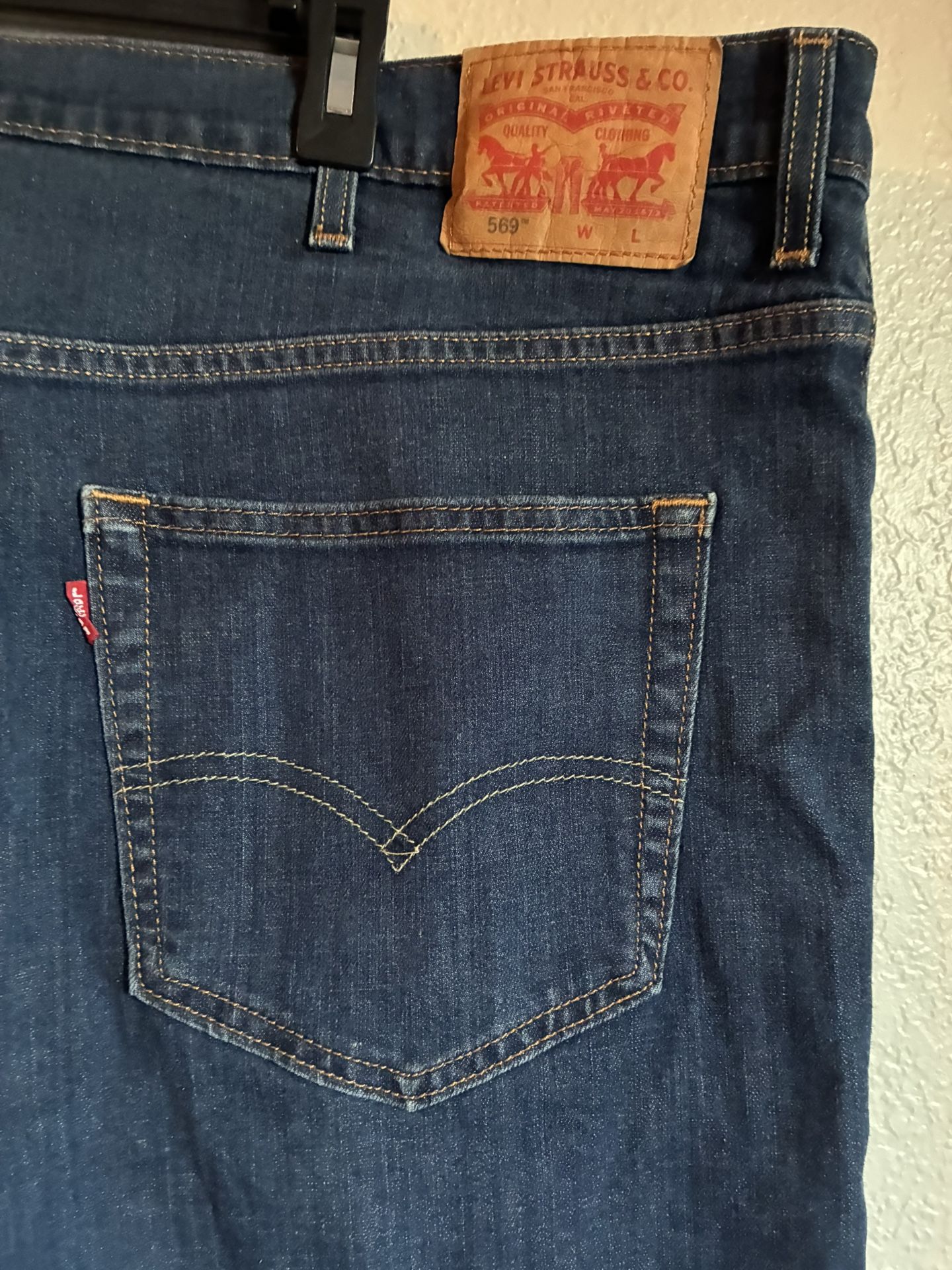 Levi’s women’s jeans shorts