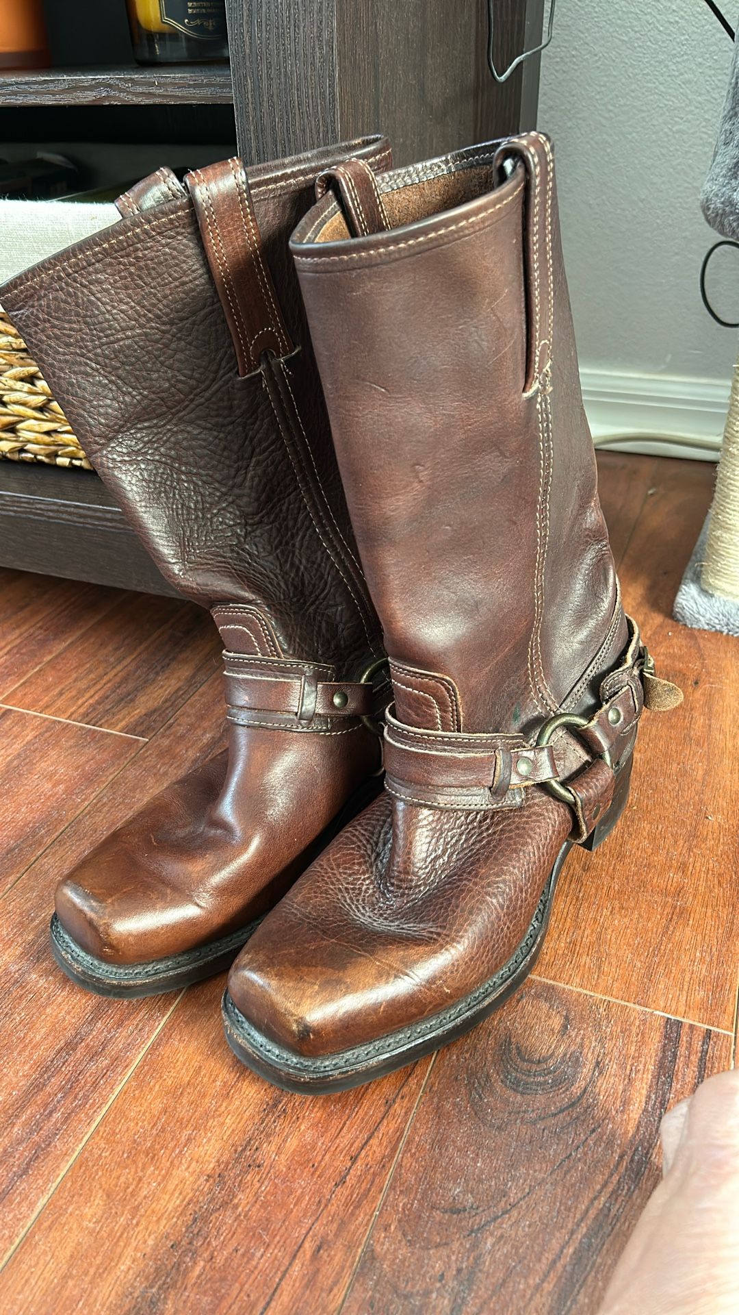 Men’s All Leather Boots