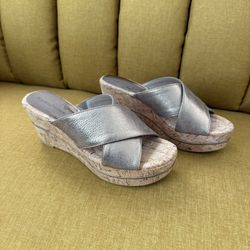 Donald Pliner Wedge Heels 