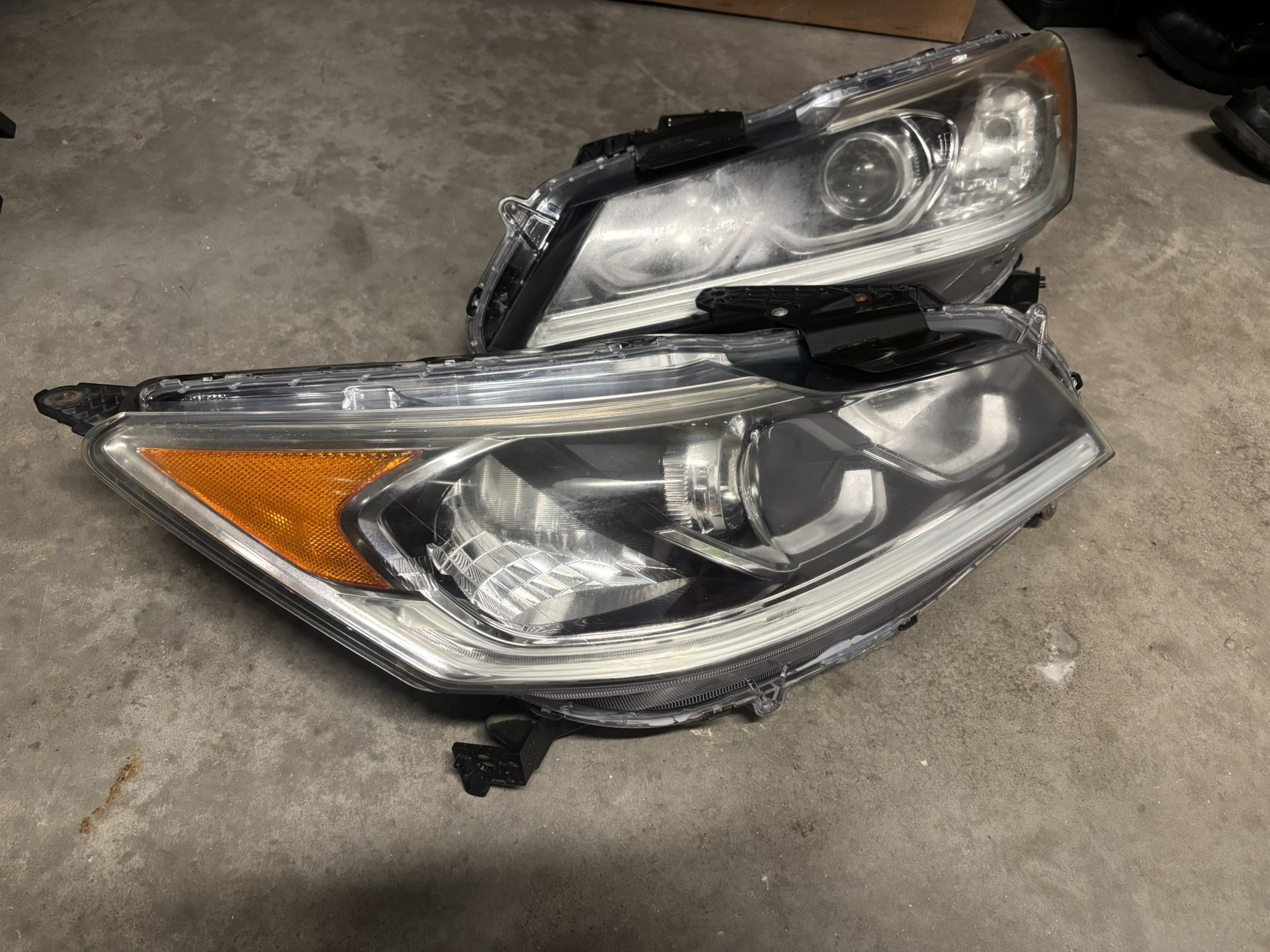 2016-2017 Honda Accord OEM Halogen Projector Headlight Set LH+RH w/ DRL (Untested)