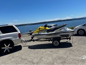 Jet Ski  /  Wave Runner / Yamaha
