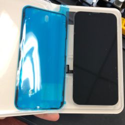 Iphone 13 Screen