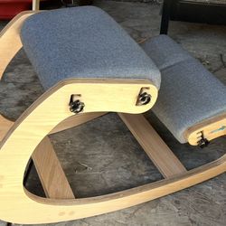 Ergonomic comfort chair