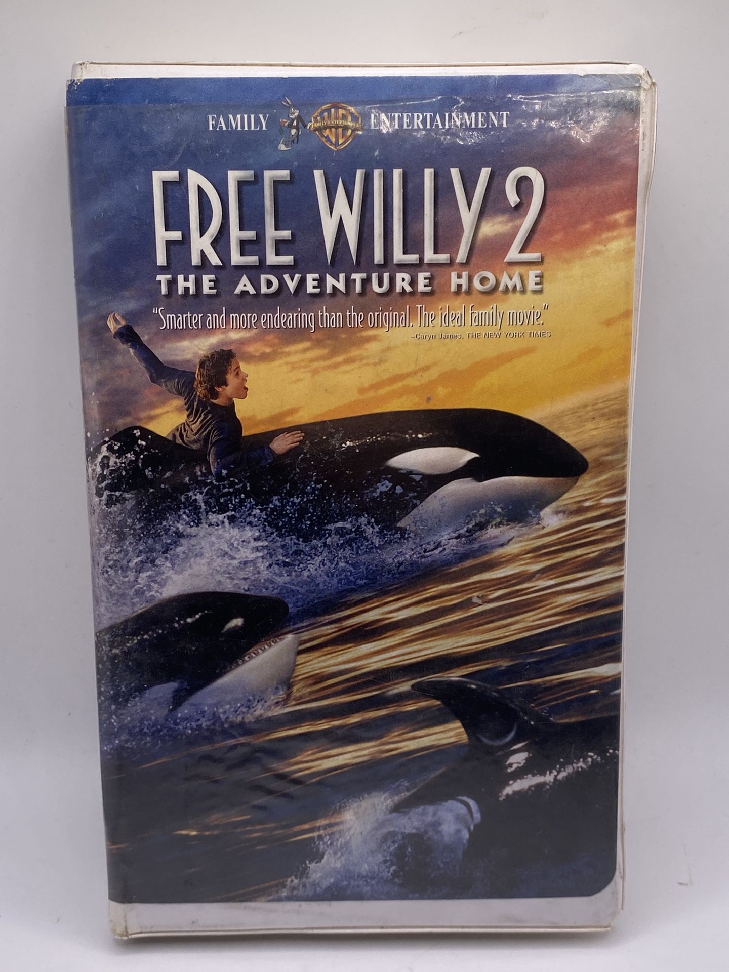 Free Willy 2: The Adventure Home (VHS, 1995, Clam Shell)
