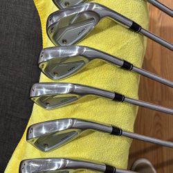 Honma TR20v