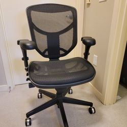 Black ergonomic office chair - Office depot