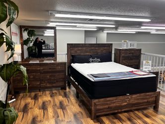 5pc Queen Bedroom Set