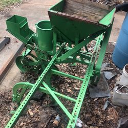 Covington Planter - Planter / Cultivator 