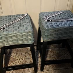 Racetrack Bar Stools 