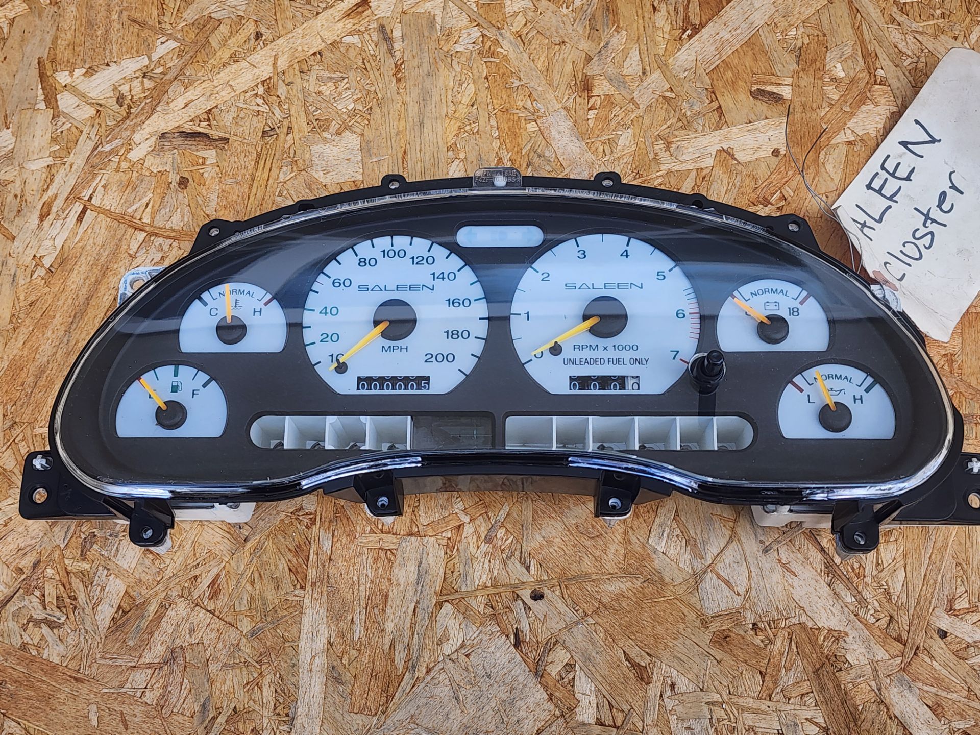 SALEEN MUSTANG S351 speedometer cluster 94 95