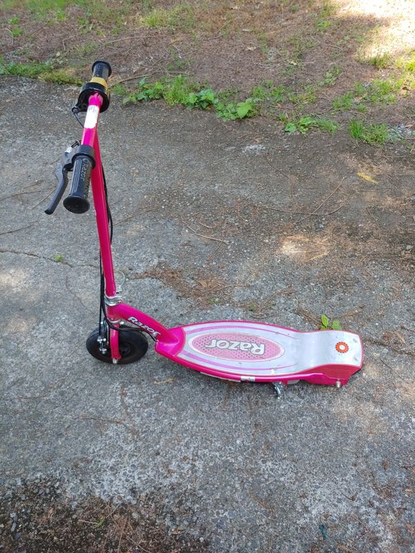 Razor electric scooter for Sale in Federal Way, WA - OfferUp