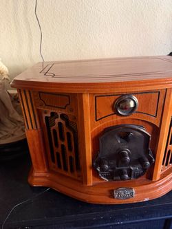 Old fashion console