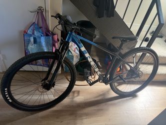 Trek Marlin 8 Gen 2