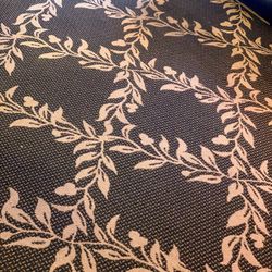 7.5 X 11 Area Rug Black N Gold