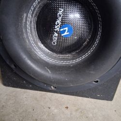 Cajon Para Una Silverado 2012 A 2018.. Trae 2 8s