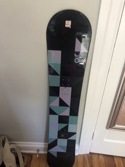 K2 Siren Snowboard 146 cm for Sale in Denver, CO - OfferUp