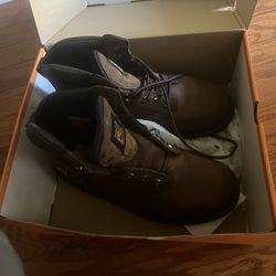 BRAND NEW Size 11 Timberland Pro Put Boss Safety Shoe 