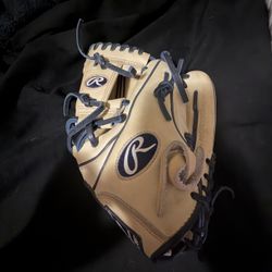 HEART OF THE HIDE BRAND NEW BUT BROKEN IN