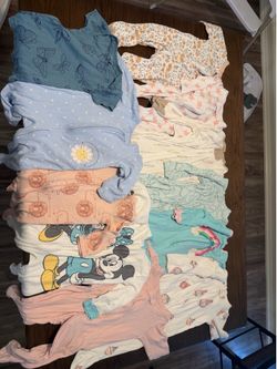 Small girl Bundle Of Clothes Ranging From 6-9
