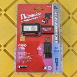 Milwaukee
450 Lumens Internal Rechargeable Magnetic Headlamp and Task Light